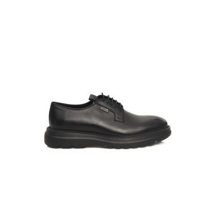 Cerruti 1881 Black Calfskin Shoe – EU42/US9 par Cerruti 1881 | Disponible sur Sandy Store ByNet