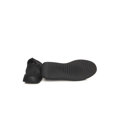 Cerruti 1881 Black Cowhide Shoe – EU42/US9 par Cerruti 1881 | Disponible sur Sandy Store ByNet