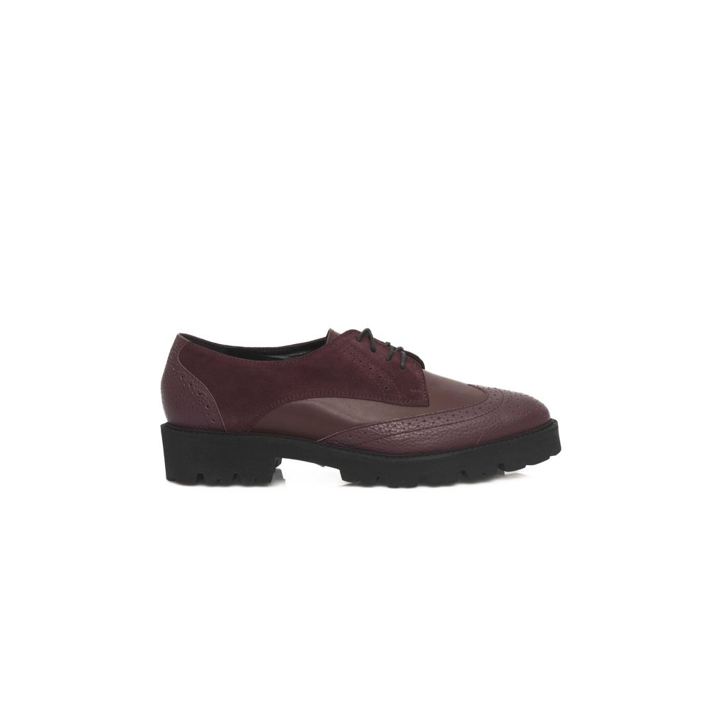Cerruti 1881 Burgundy Cowhide Women Loafer – EU38/US8 par Cerruti 1881 | Disponible sur Sandy Store ByNet