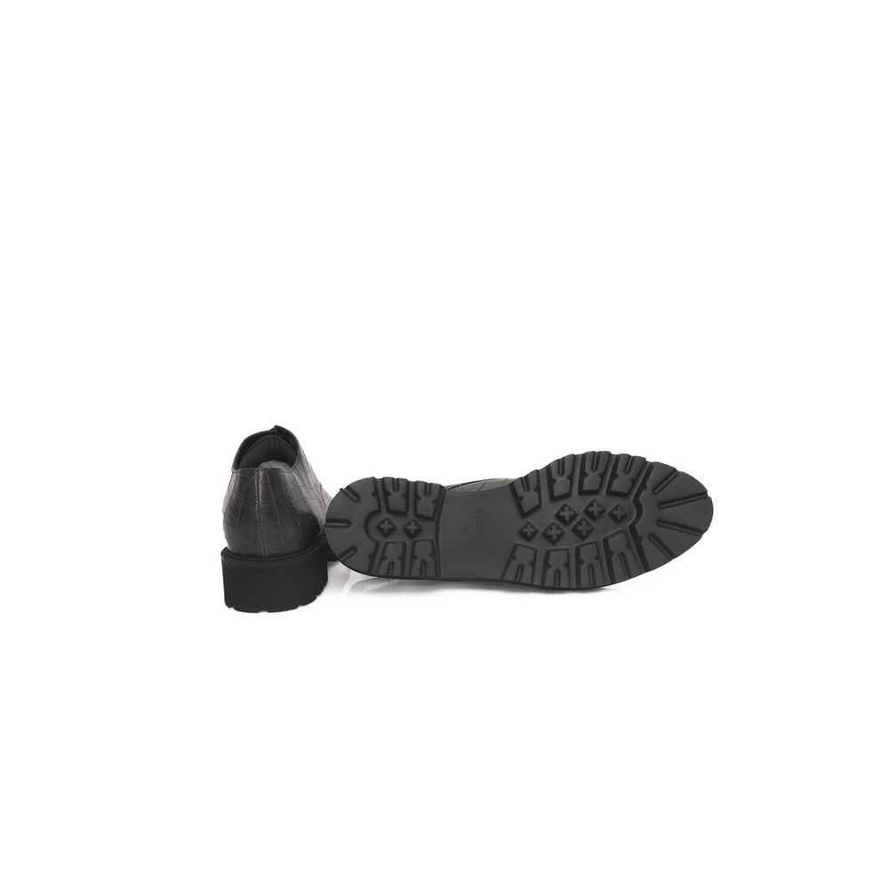 Cerruti 1881 Green Cowhide Loafer – EU38/US8 par Cerruti 1881 | Disponible sur Sandy Store ByNet