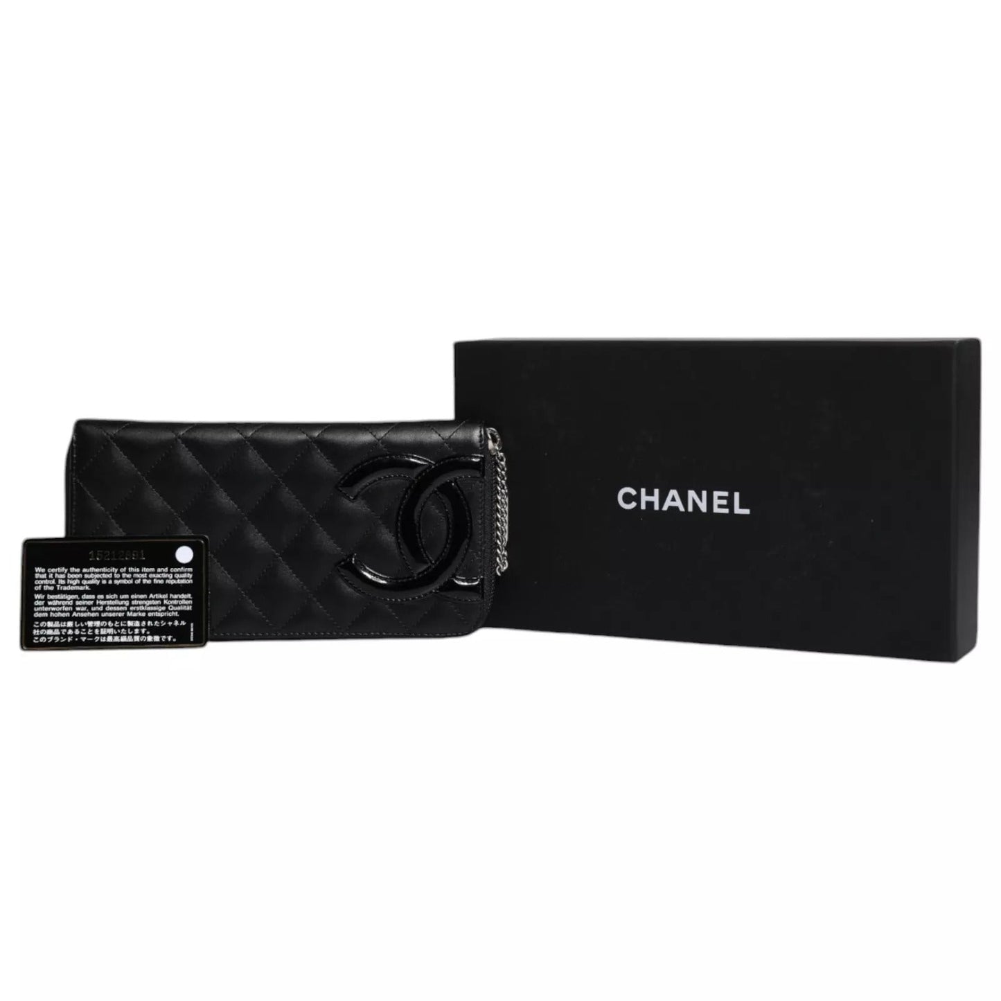 Chanel Black Quilted Leather Logo CC Continental Zip Wallet – par Chanel | Disponible sur Sandy Store ByNet
