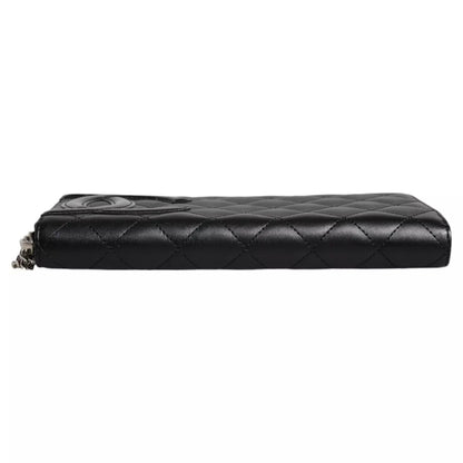 Chanel Black Quilted Leather Logo CC Continental Zip Wallet – par Chanel | Disponible sur Sandy Store ByNet