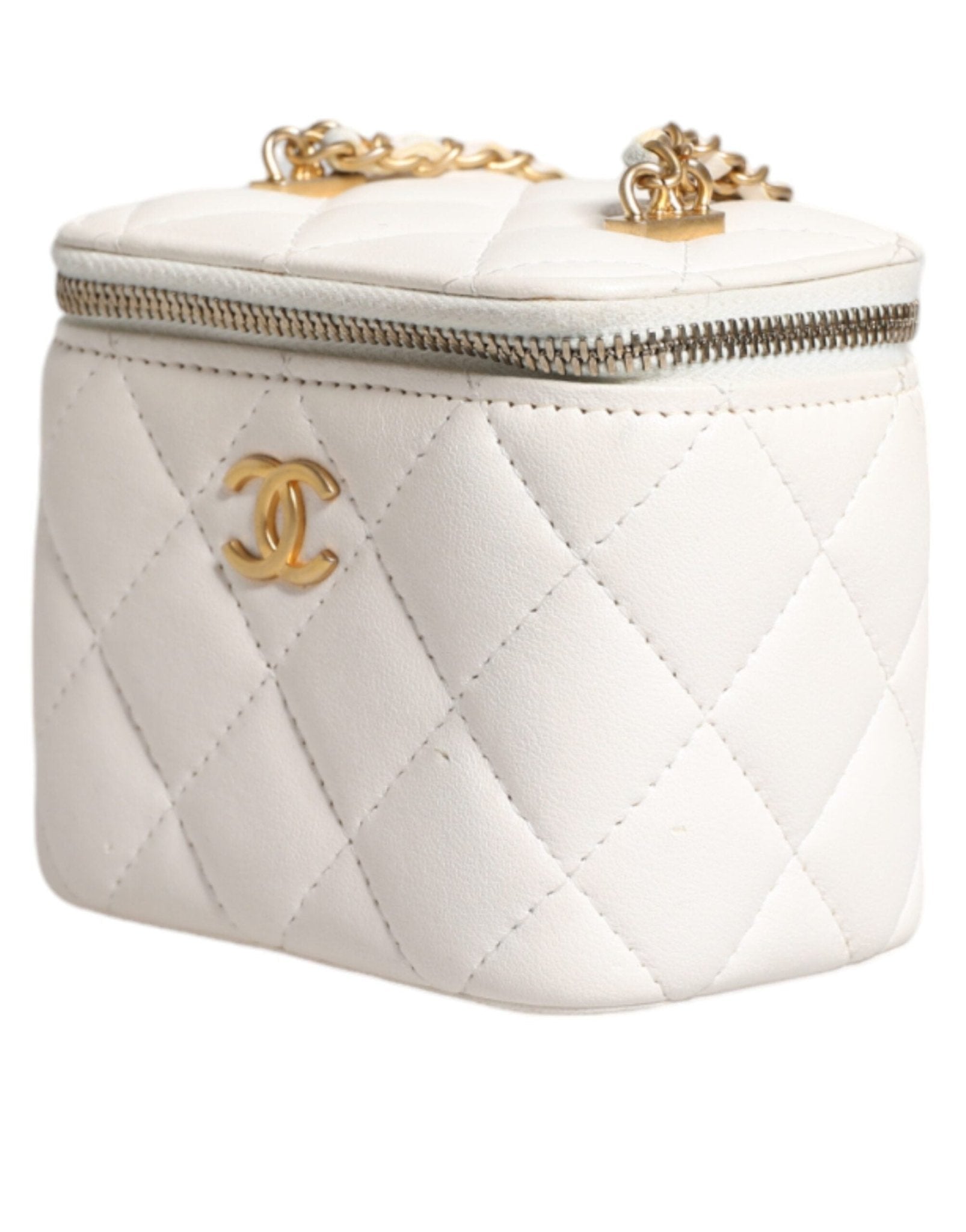 Chanel White Matelasse Lambskin Gold Chain Shoulder Vanity Mirror - Sandy Store ByNet