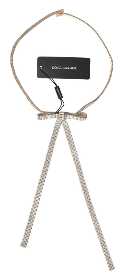Dolce & Gabbana Beige Silk Clear Crystal Bow Waist Belt – 65 cm / 26 Inches par Dolce & Gabbana | Disponible sur Sandy Store ByNet
