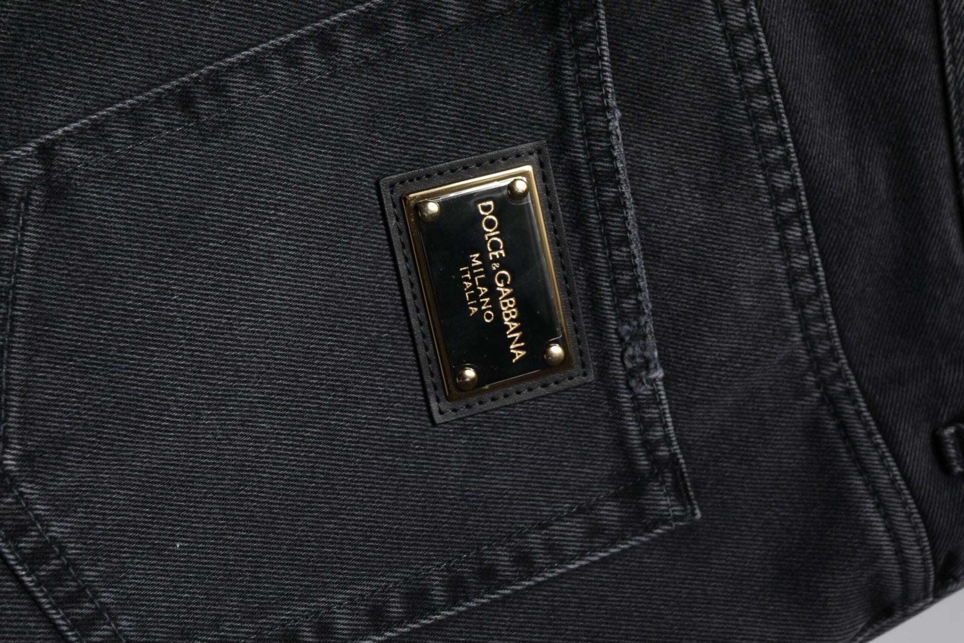 Dolce & Gabbana Black Cotton Cargo Denim Men Bermuda Shorts - Sandy Store ByNet
