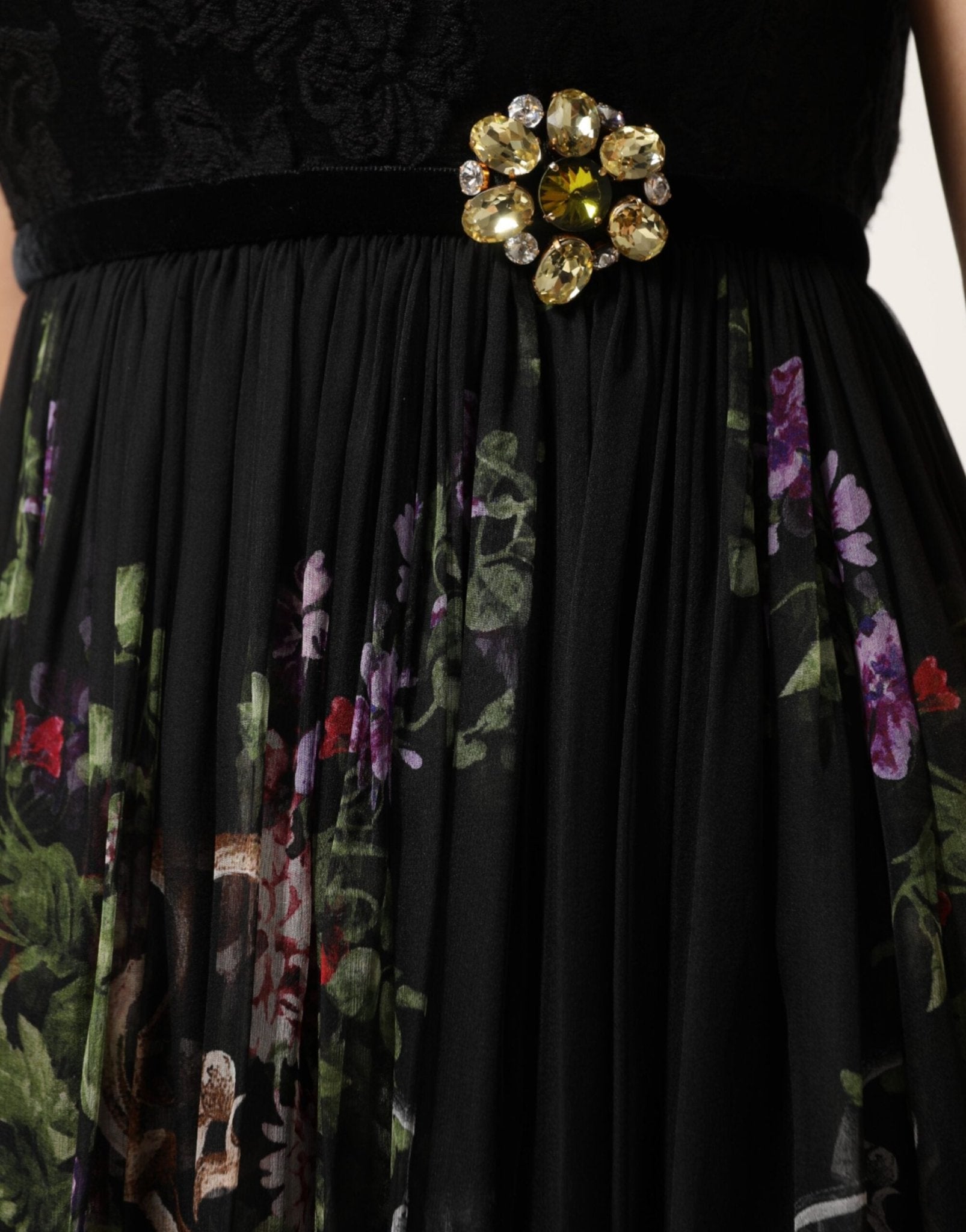 Dolce & Gabbana Black Floral Key Print Crystal Strapless Dress – IT40|S par Dolce & Gabbana | Disponible sur Sandy Store ByNet