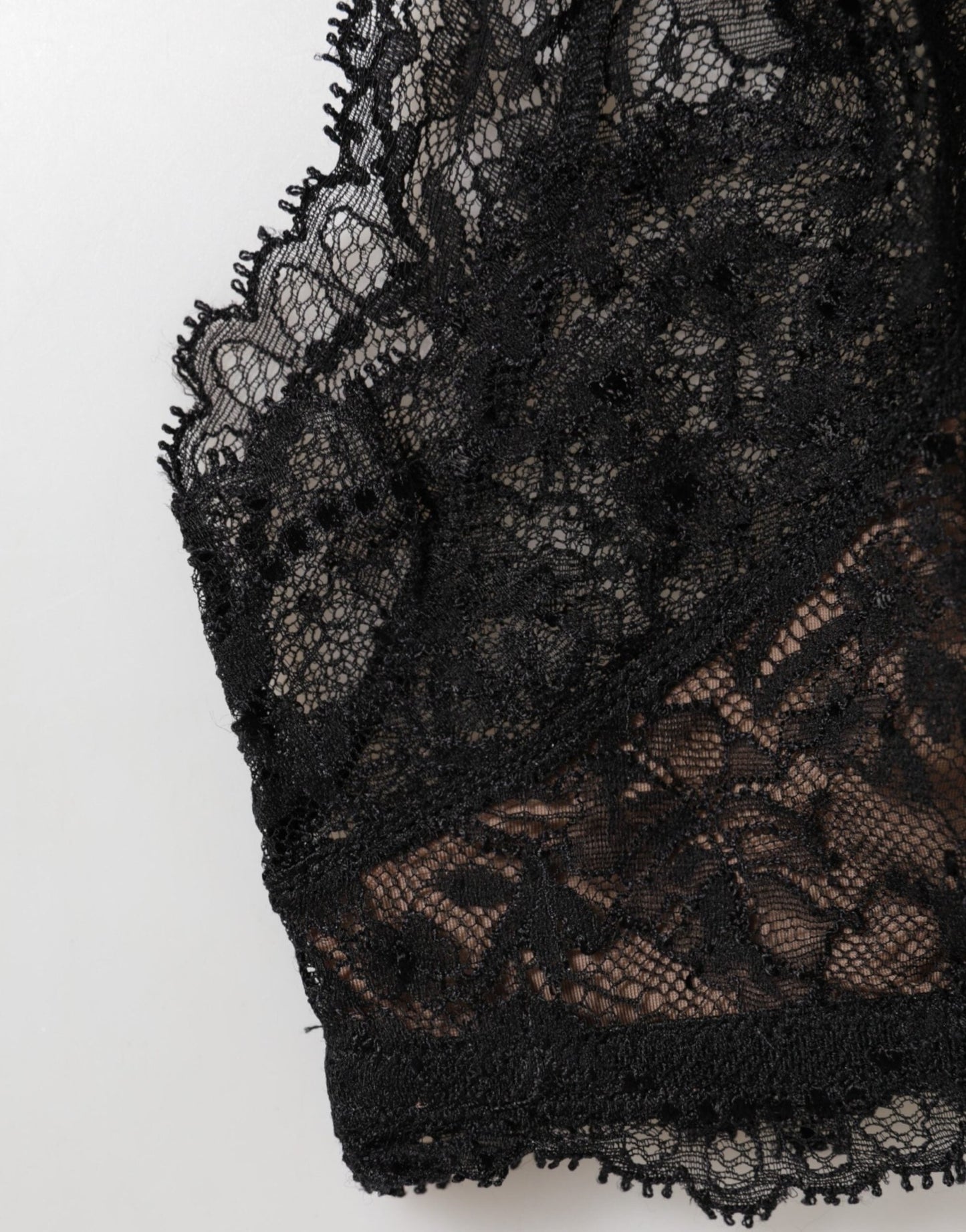 Dolce & Gabbana Black Floral Lace Mesh High Brief Panty Underwear – IT2 | S par Dolce & Gabbana | Disponible sur Sandy Store ByNet