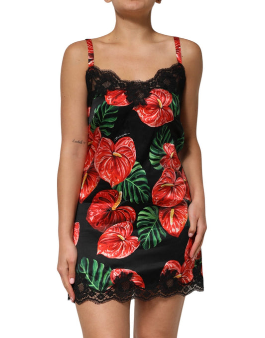 Dolce & Gabbana Black Floral Lace Trim Chemise Lingerie Dress – IT4 | L par Dolce & Gabbana | Disponible sur Sandy Store ByNet