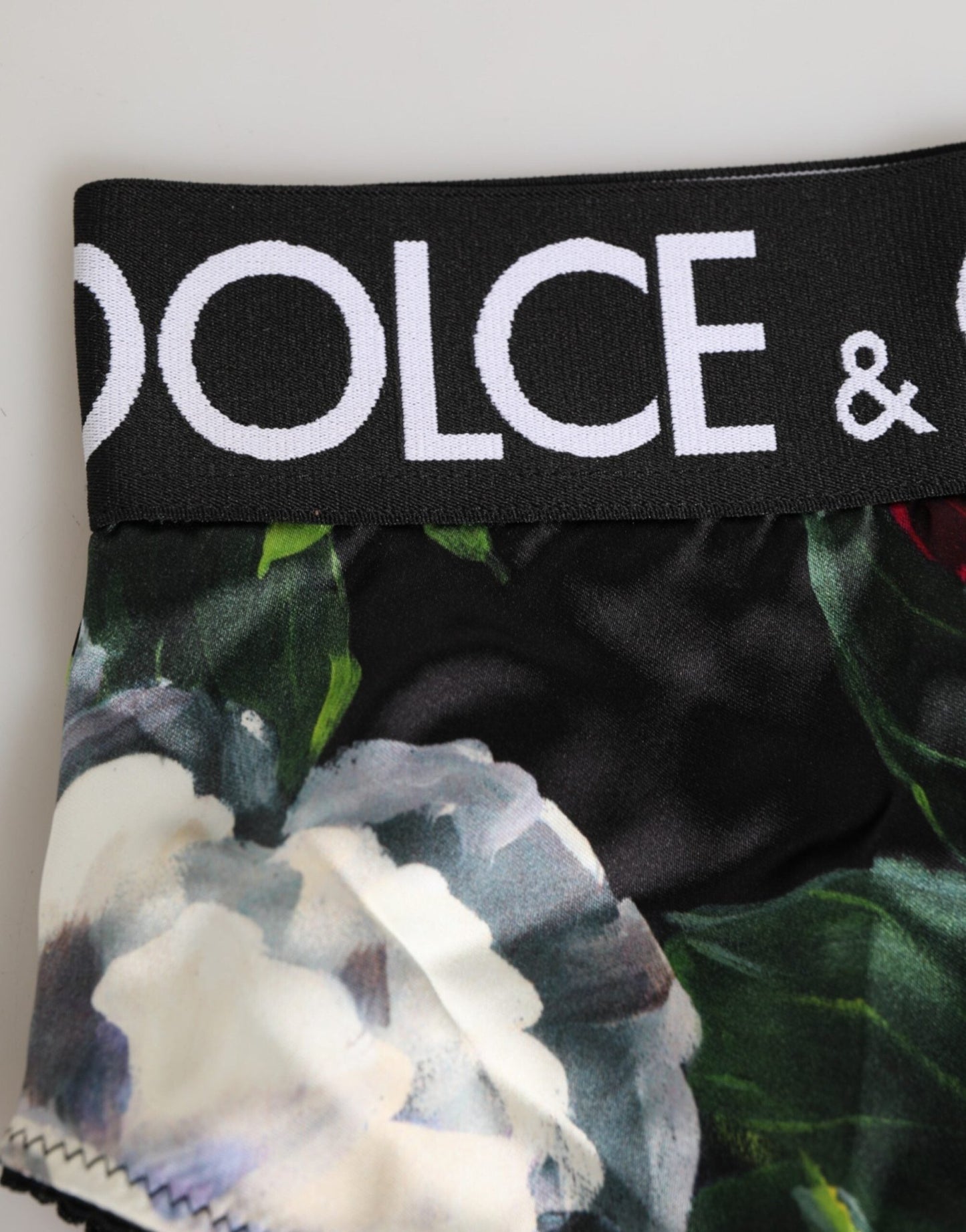 Dolce & Gabbana Black Floral Print High Waist Panty Underwear – IT1 | XS par Dolce & Gabbana | Disponible sur Sandy Store ByNet