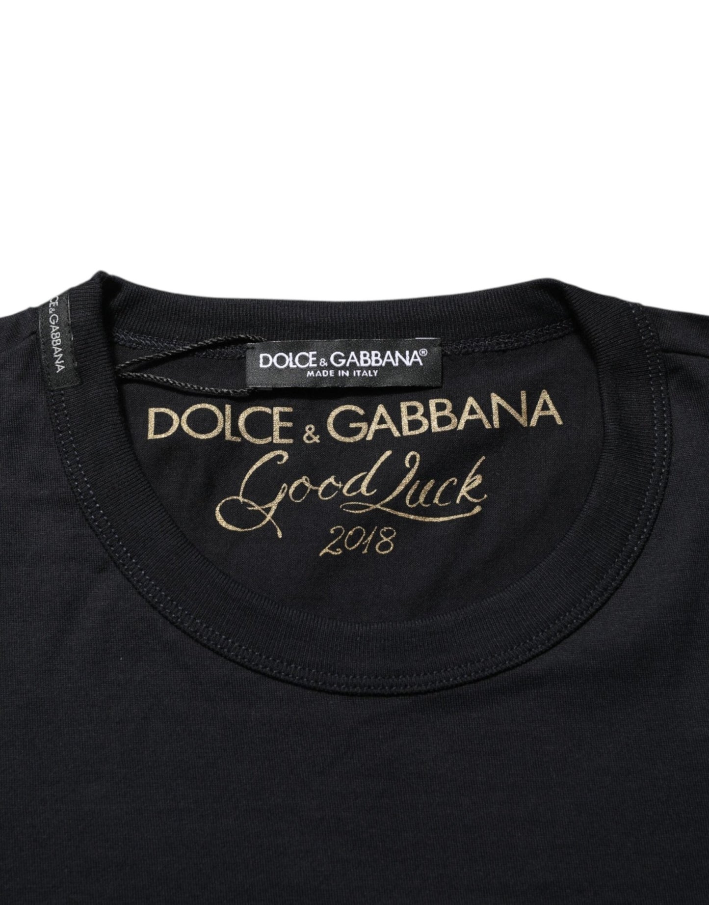 Dolce & Gabbana Black Goodluck 2018 Cotton Crew Neck T-shirt – IT54 | XL par Dolce & Gabbana | Disponible sur Sandy Store ByNet