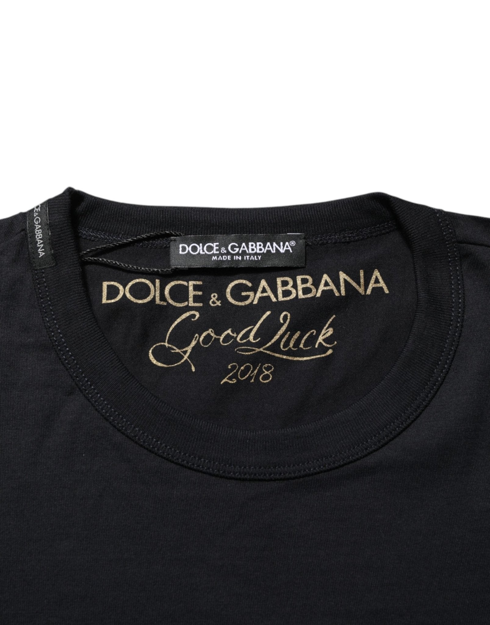 Dolce & Gabbana Black Goodluck 2018 Cotton Crew Neck T-shirt – IT54 | XL par Dolce & Gabbana | Disponible sur Sandy Store ByNet