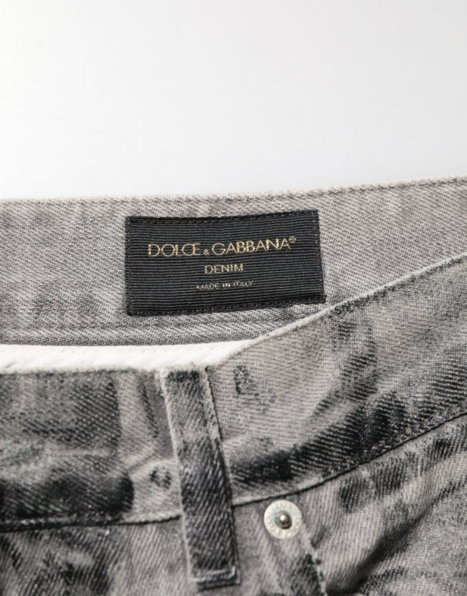 Dolce & Gabbana Black Grey Graphic Print Denim Pants Jeans – IT48 | M par Dolce & Gabbana | Disponible sur Sandy Store ByNet
