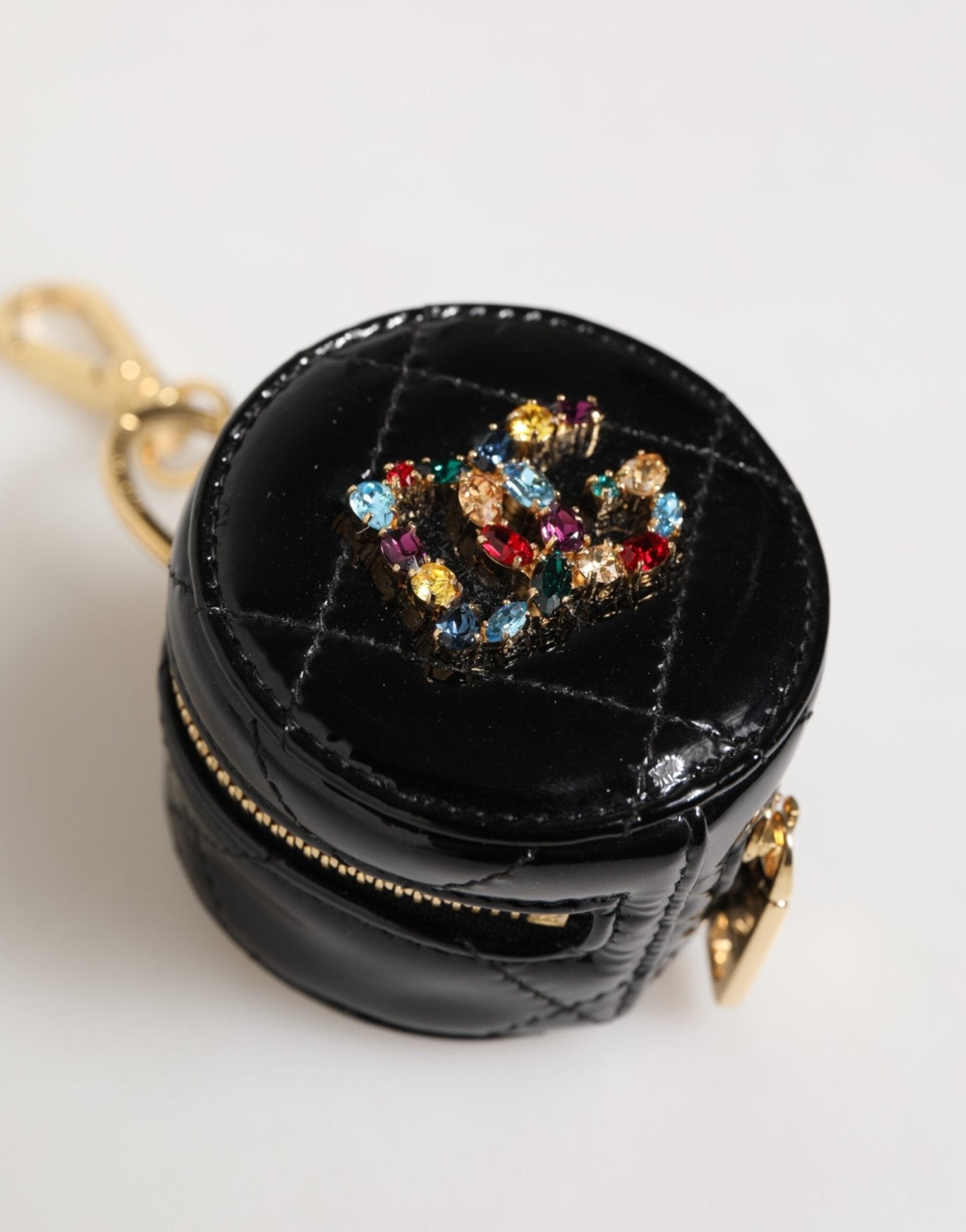 Dolce & Gabbana Black Lamb Leather DG Crystal Logo Round Coin Purse Wallet – par Dolce & Gabbana | Disponible sur Sandy Store ByNet