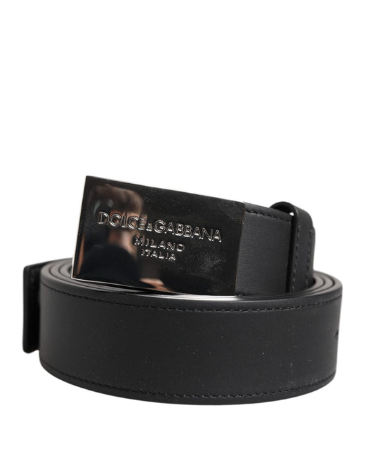 Dolce & Gabbana Black Leather Classic Metal Logo Buckle Belt – 85 cm / 34 Inches par Dolce & Gabbana | Disponible sur Sandy Store ByNet