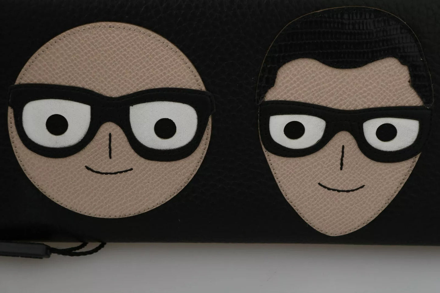 Dolce & Gabbana Black Leather DGFAMILY Zipper Continental Mens Wallet – par Dolce & Gabbana | Disponible sur Sandy Store ByNet