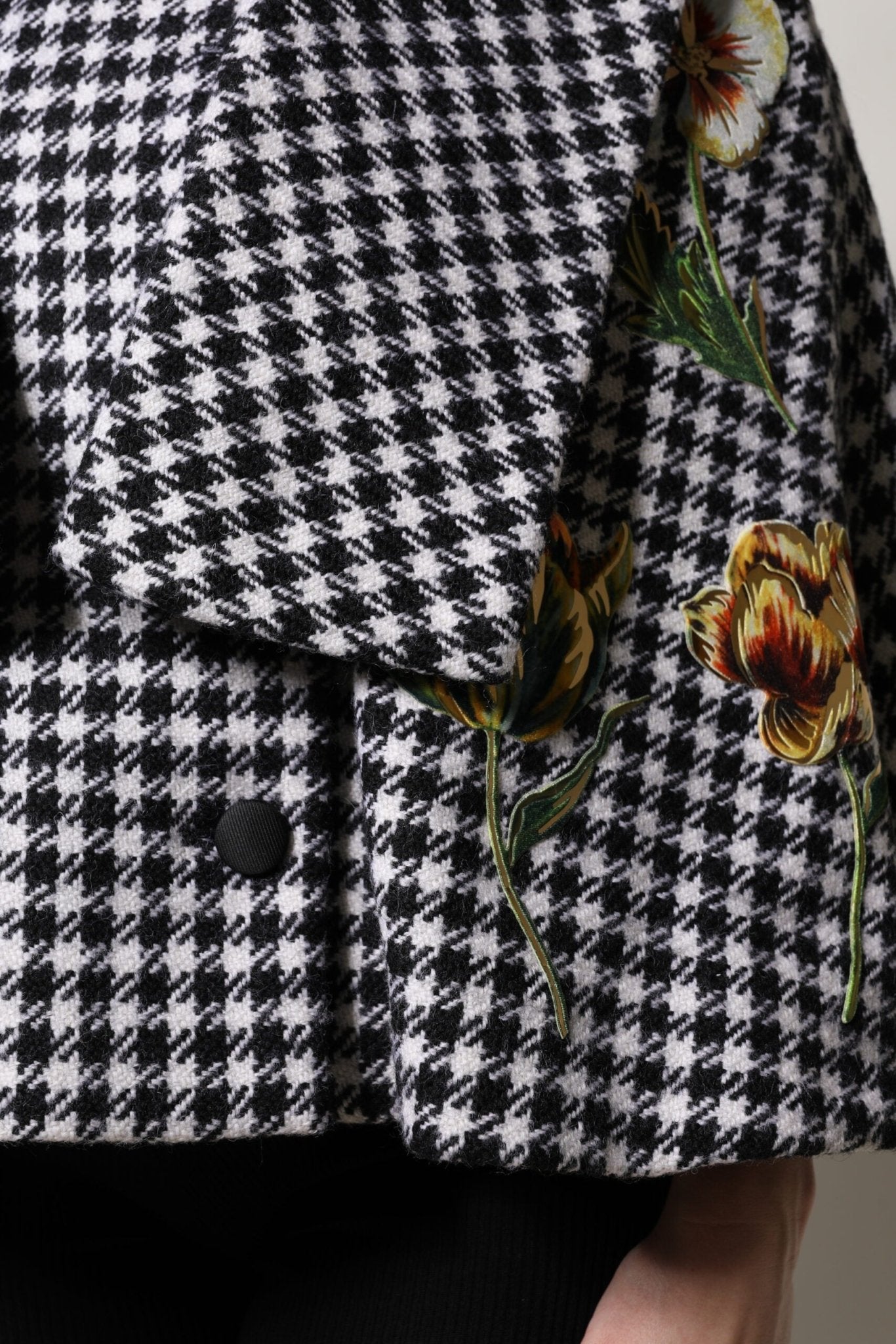 Dolce & Gabbana Black White Monochrome Patterned Floral Cape Jacket - Sandy Store ByNet