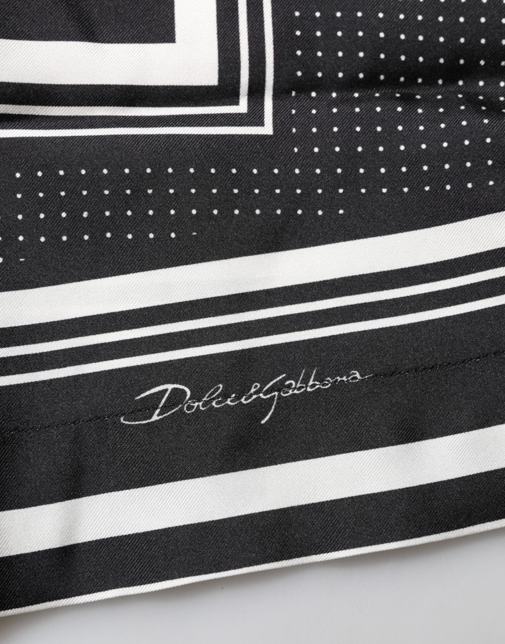 Dolce & Gabbana Black White StripeDot Print Casual Polo Shirt – IT38 | XS par Dolce & Gabbana | Disponible sur Sandy Store ByNet