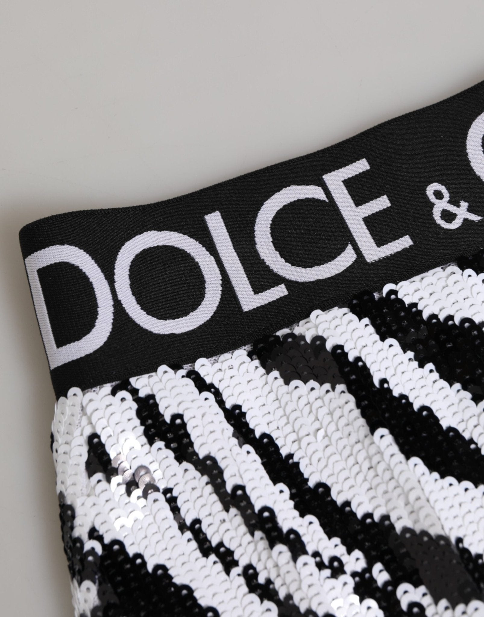 Dolce & Gabbana Black White Stripes High Waist Panty Underwear – IT2 | S par Dolce & Gabbana | Disponible sur Sandy Store ByNet