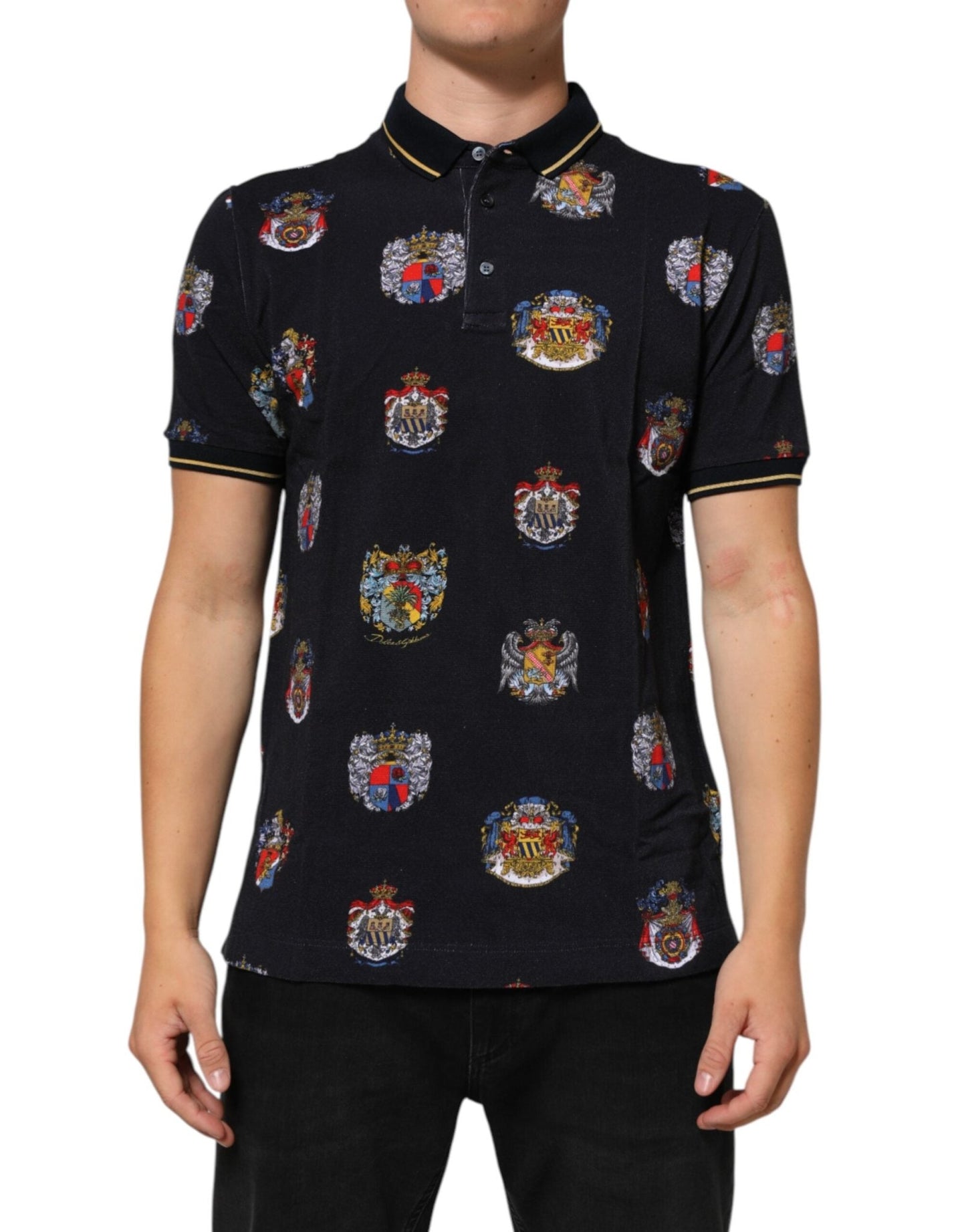 Dolce & Gabbana Blue Heraldic Crest Print Polo Shirt T-shirt – IT52 | XL par Dolce & Gabbana | Disponible sur Sandy Store ByNet