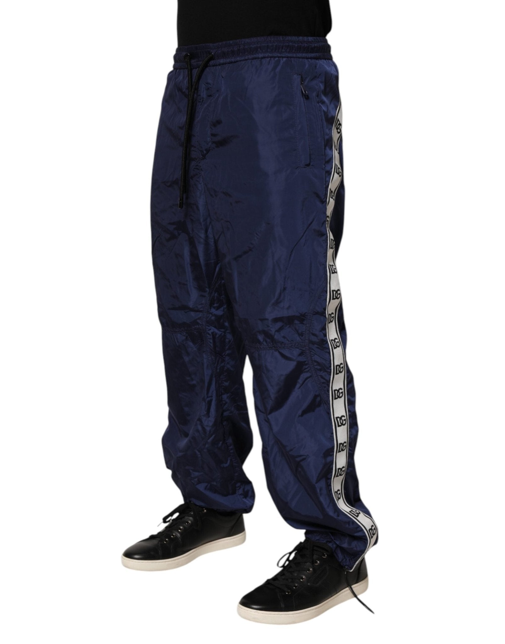 Dolce & Gabbana Blue Nylon Straight Jogger Sweatpants Pants – IT44 | XS par Dolce & Gabbana | Disponible sur Sandy Store ByNet
