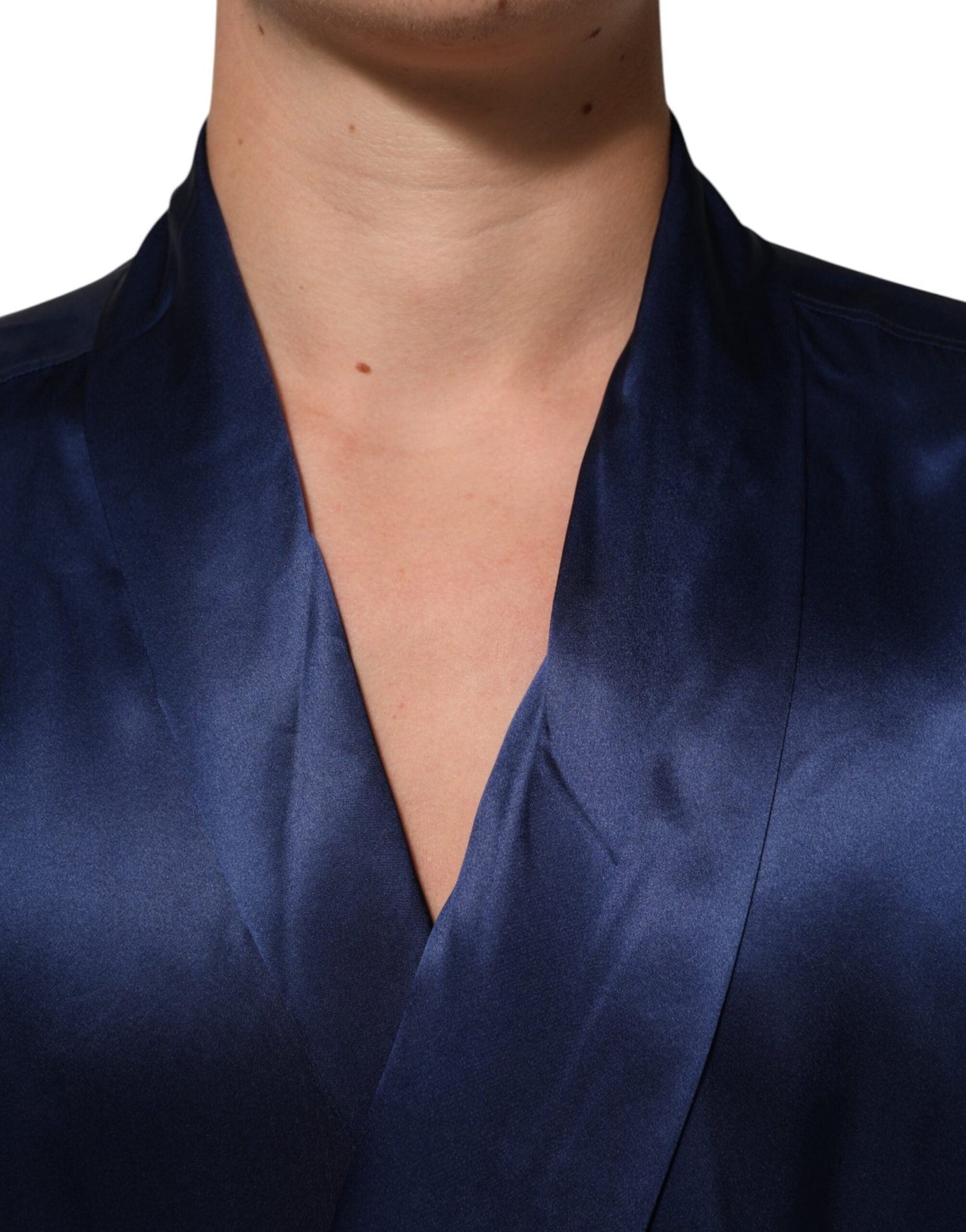 Dolce & Gabbana Blue Oversize Silk Satin Long Sleeves Shirt – IT38 | XS par Dolce & Gabbana | Disponible sur Sandy Store ByNet