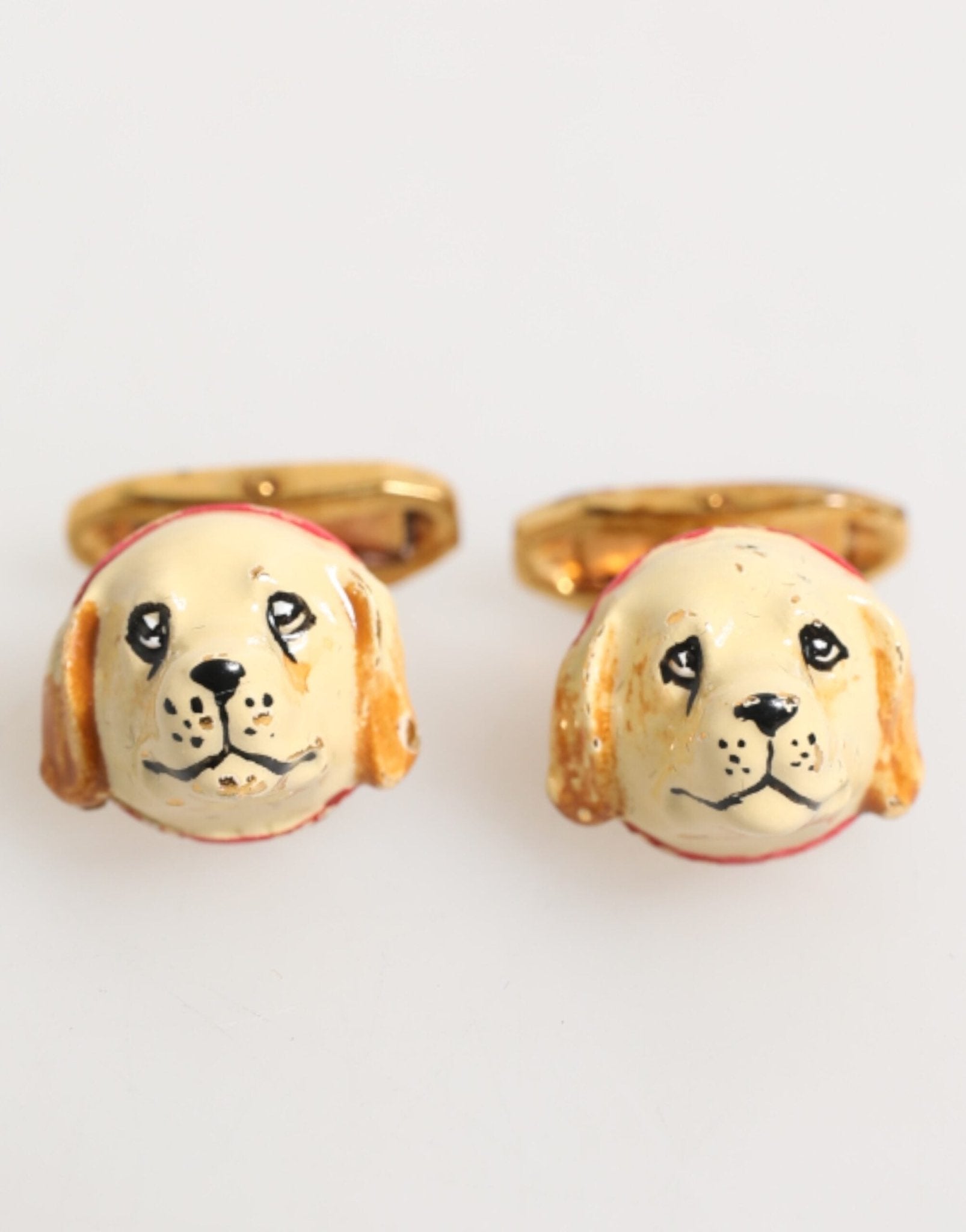 Dolce & Gabbana Brass Gold Tone Dog Puppy Men's Accessories Cufflink – par Dolce & Gabbana | Disponible sur Sandy Store ByNet