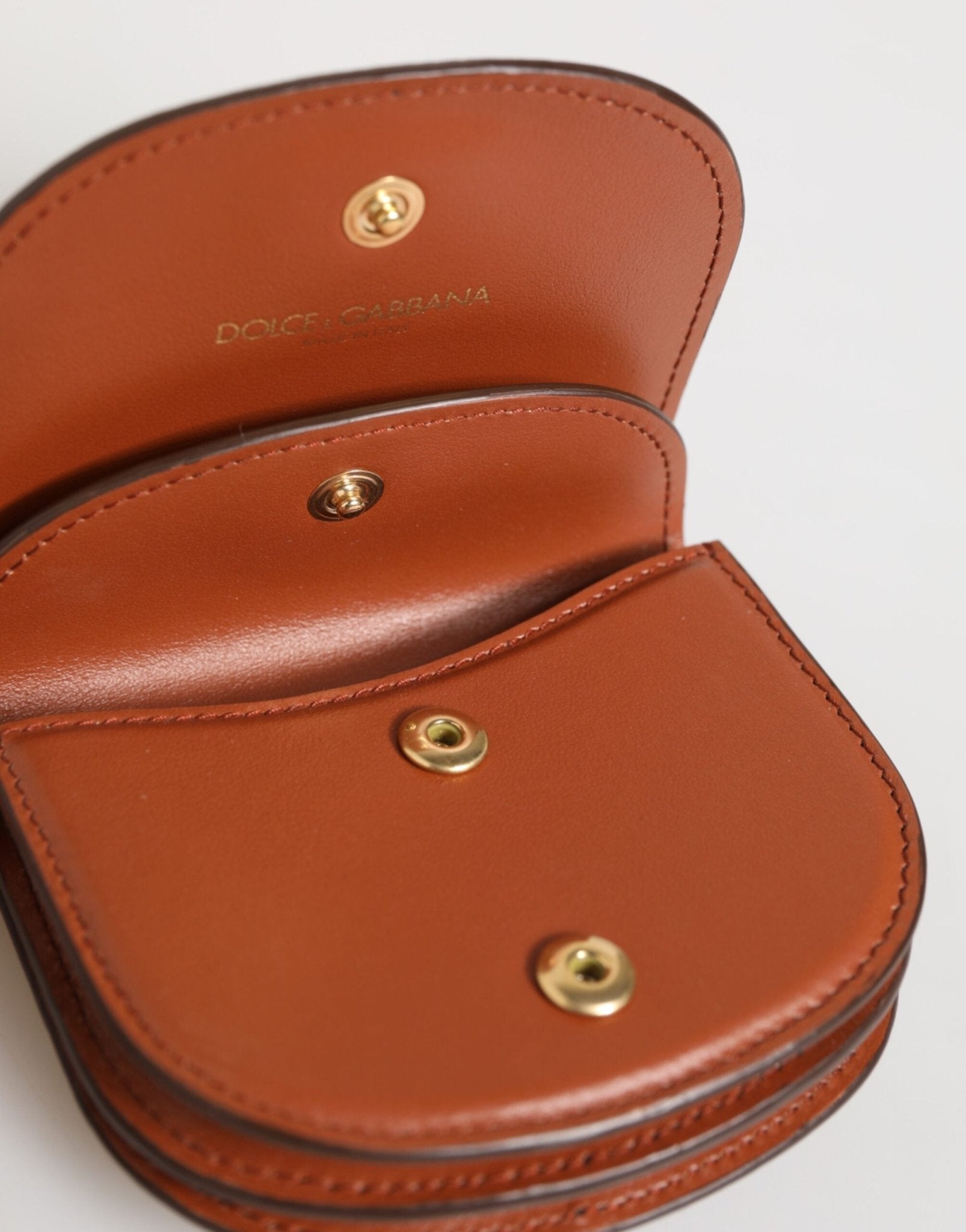 Dolce & Gabbana Brown Black Calf Leather Leopard Print Logo Plaque Wallet – par Dolce & Gabbana | Disponible sur Sandy Store ByNet