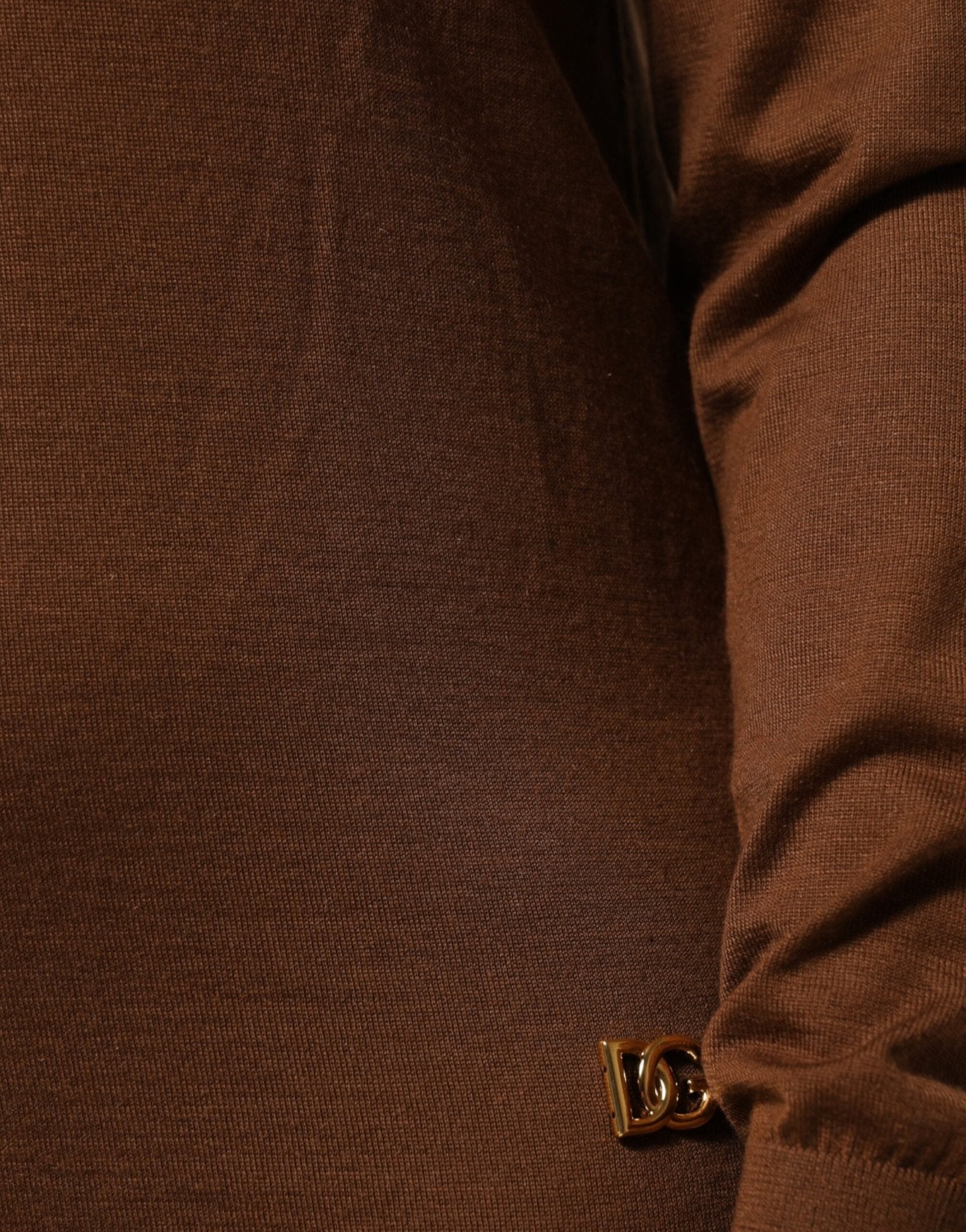 Dolce & Gabbana Brown Cashmere Turtle Neck Pullover Sweater – IT36|XXS par Dolce & Gabbana | Disponible sur Sandy Store ByNet