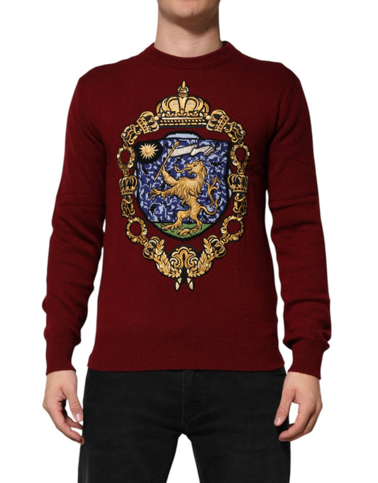 Dolce & Gabbana Burgundy Cashmere Lion Crest Pullover Sweater – IT50 | L par Dolce & Gabbana | Disponible sur Sandy Store ByNet