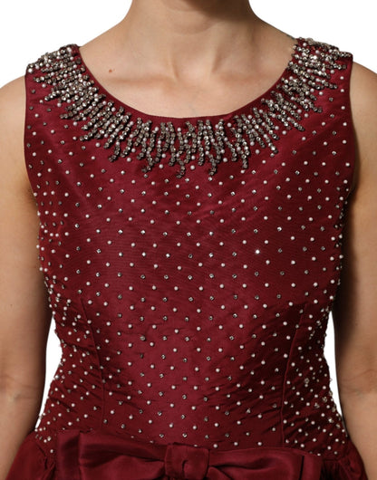 Dolce & Gabbana Burgundy Silk Beaded Evening Gown Dress – IT44 | L par Dolce & Gabbana | Disponible sur Sandy Store ByNet