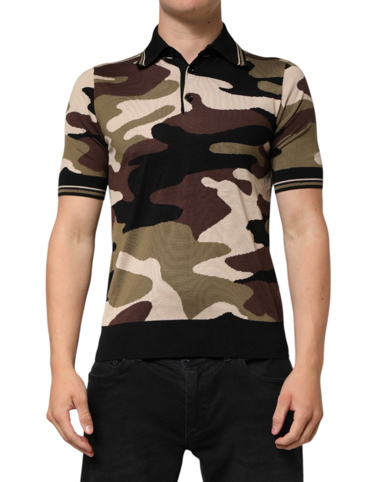 Dolce & Gabbana Camouflage Brown Silk MilitaryPolo T-shirt – IT44 | XS par Dolce & Gabbana | Disponible sur Sandy Store ByNet