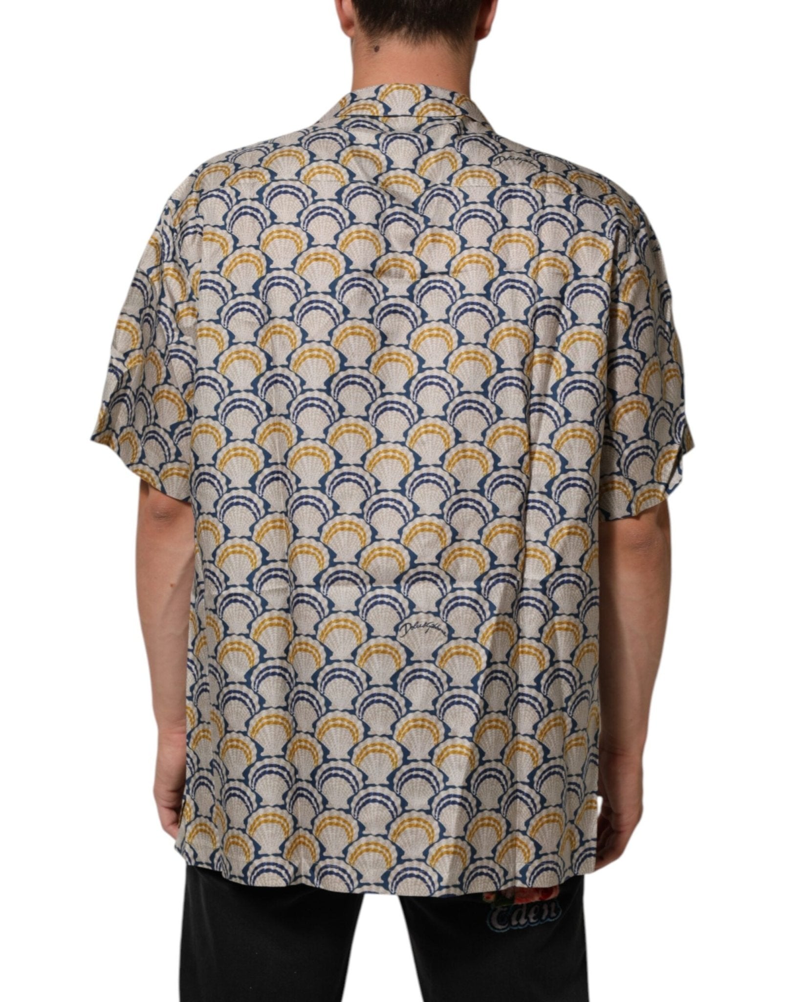 Dolce & Gabbana Cream Cotton Silk Hawaii Scallop Shell Print Shirt – IT43 | 2XL par Dolce & Gabbana | Disponible sur Sandy Store ByNet