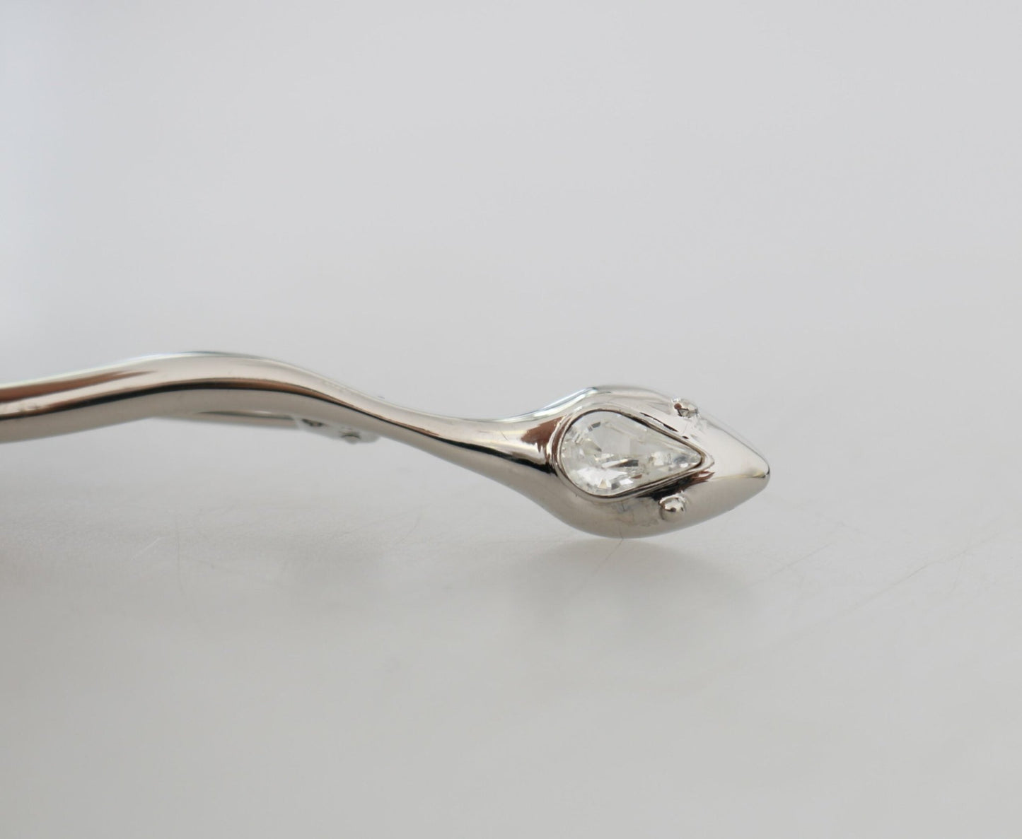 Dolce & Gabbana Elegant Crystal - Embellished Silver Brooch Pin - Sandy Store ByNet