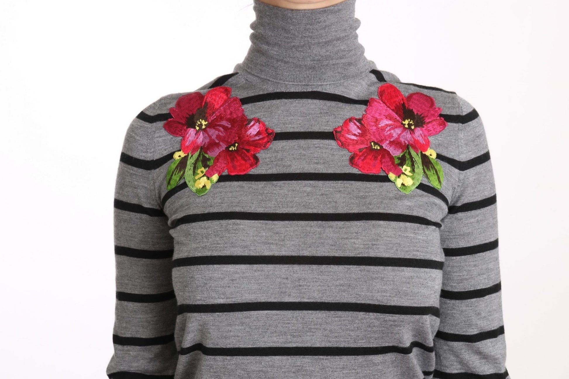 Dolce & Gabbana Elegant Embroidered Cashmere - Silk Sweater - Sandy Store ByNet