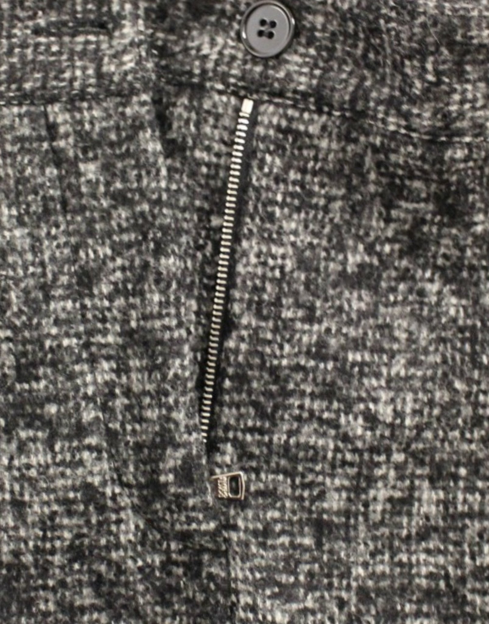 Dolce & Gabbana Elegant Gray Alpaca Blend Shorts - Sandy Store ByNet