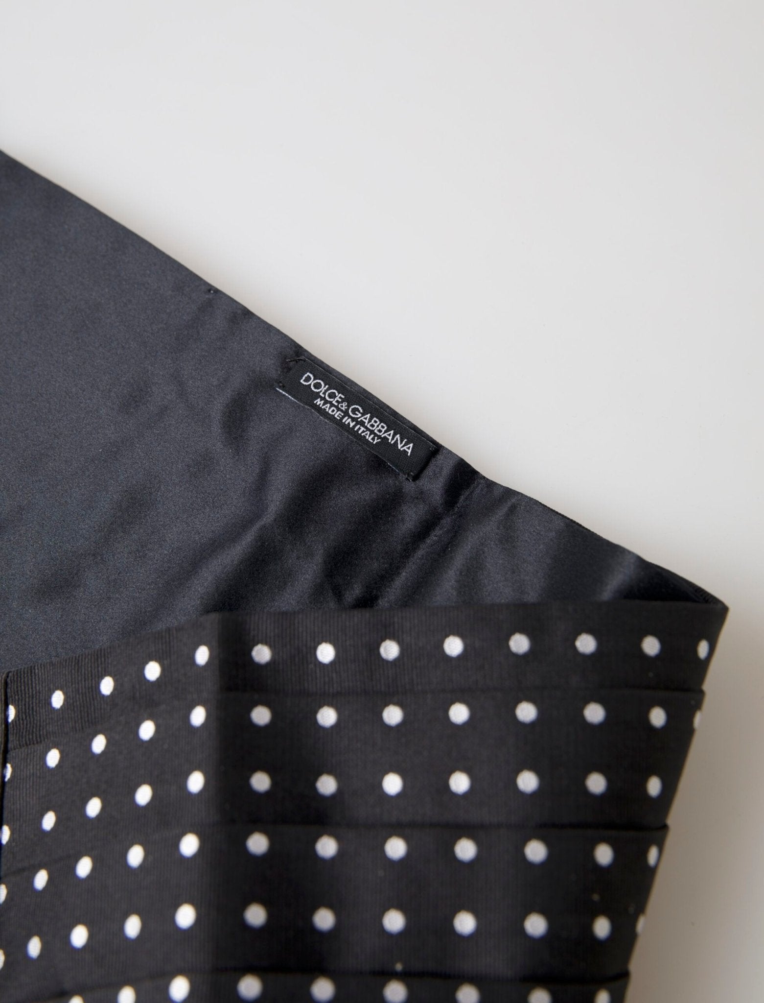 Dolce & Gabbana Elegant Silk Black & White Polka Dot Cummerbund - Sandy Store ByNet