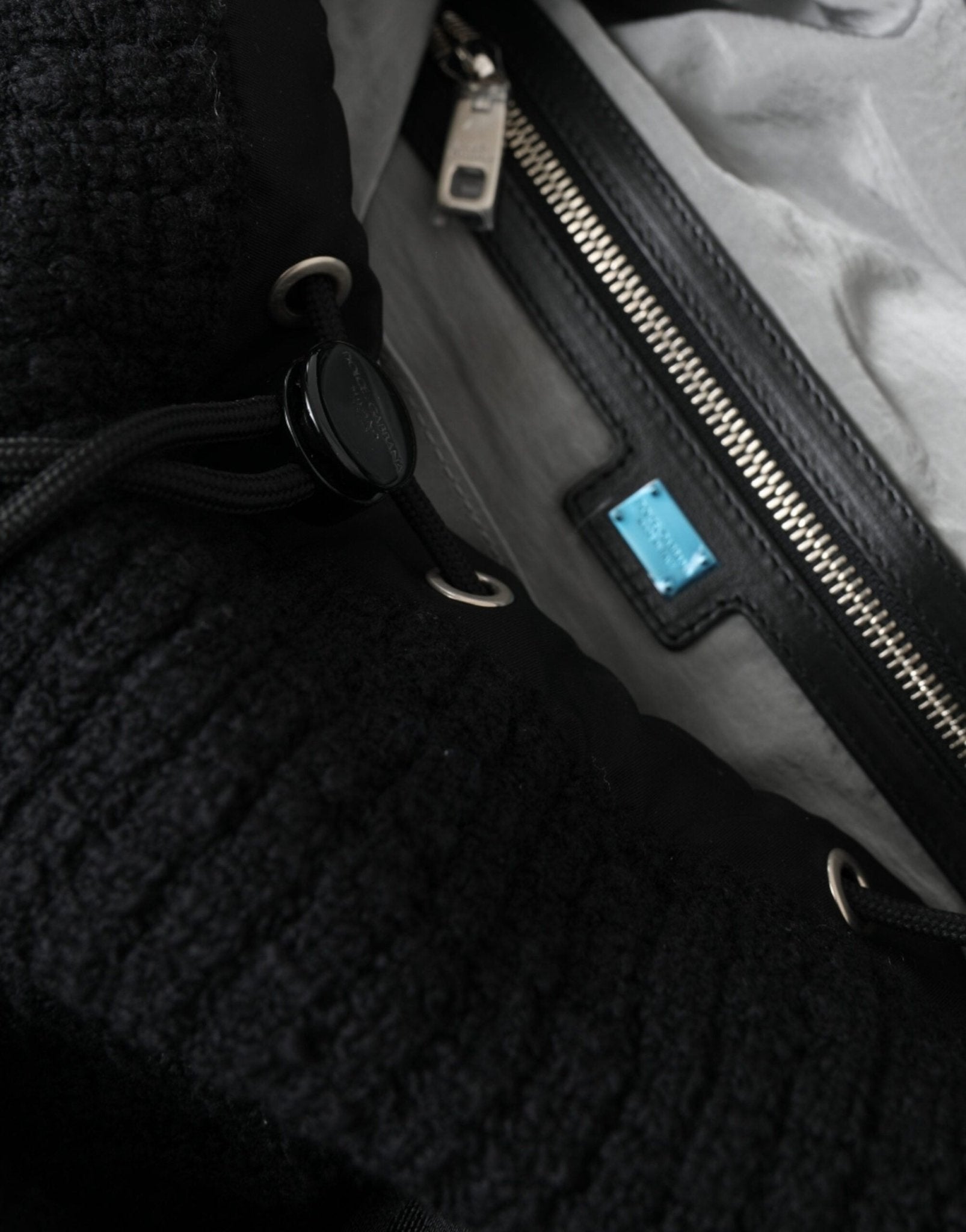 Dolce & Gabbana Elegant Tricot Wool - Blend Backpack in Black - Sandy Store ByNet