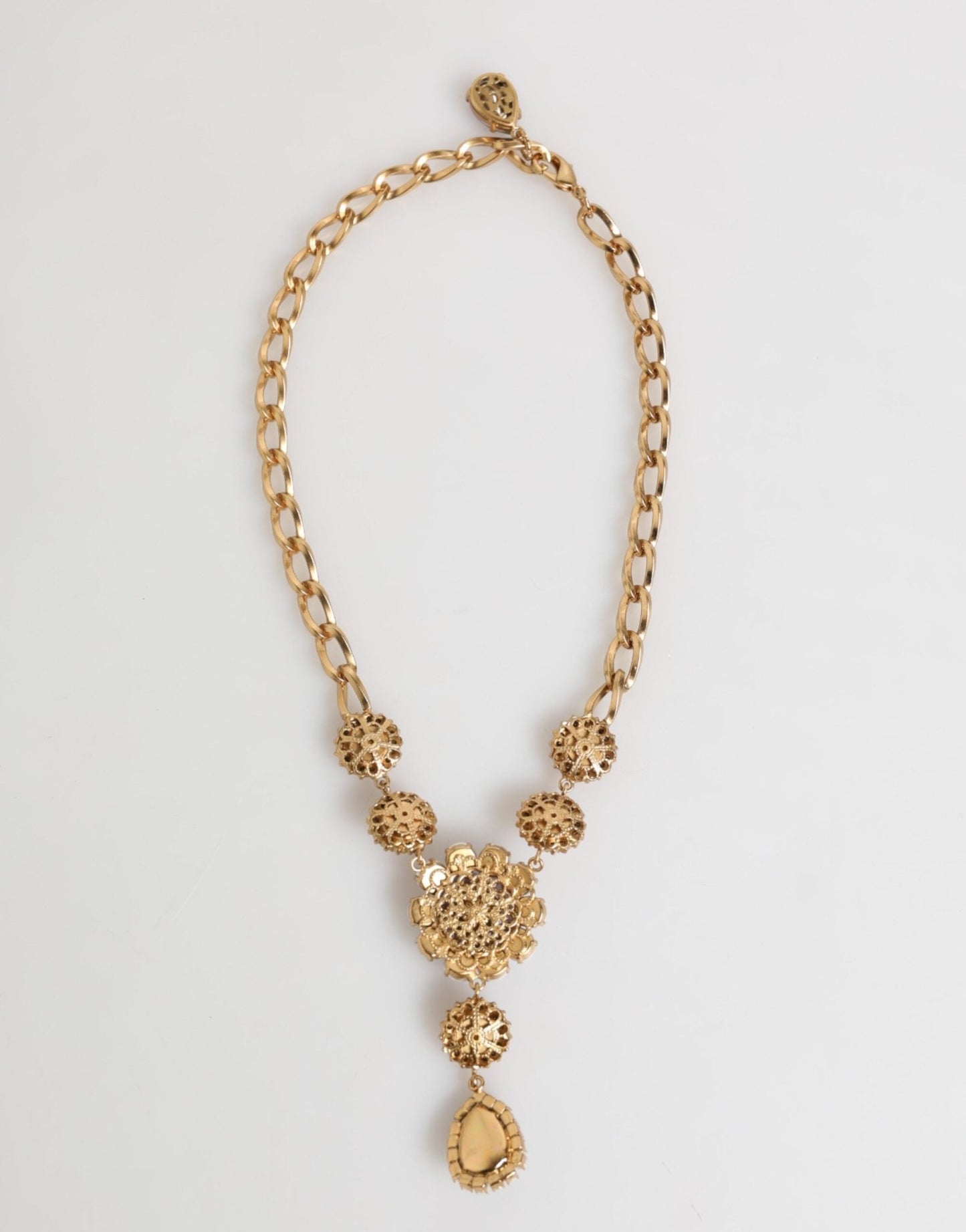 Dolce & Gabbana Gold Brass Crystal Pearl Purple Floral Pendant Jewelry Necklace – par Dolce & Gabbana | Disponible sur Sandy Store ByNet