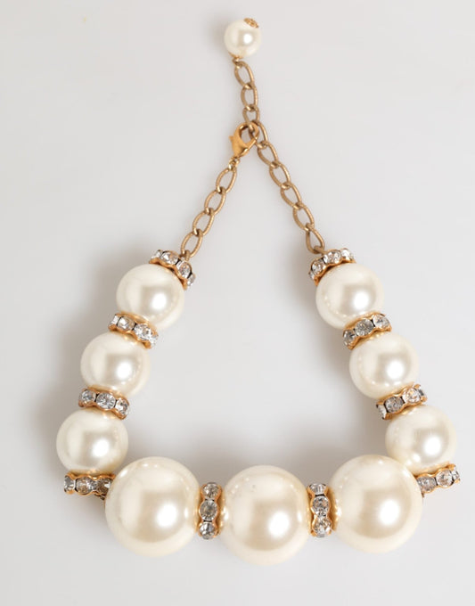 Dolce & Gabbana Gold Brass Faux Pearl Crystal Statement Luxury Jewelry Necklace – par Dolce & Gabbana | Disponible sur Sandy Store ByNet