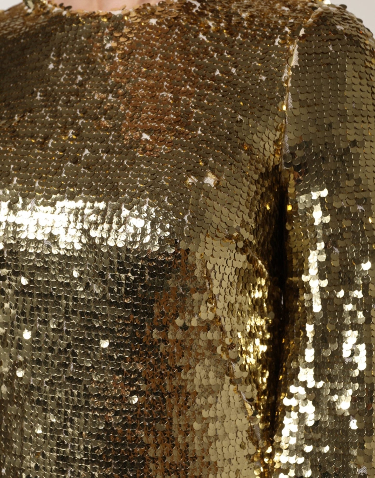 Dolce & Gabbana Gold Sequin Long Sleeve Mini Dress – IT40|S par Dolce & Gabbana | Disponible sur Sandy Store ByNet