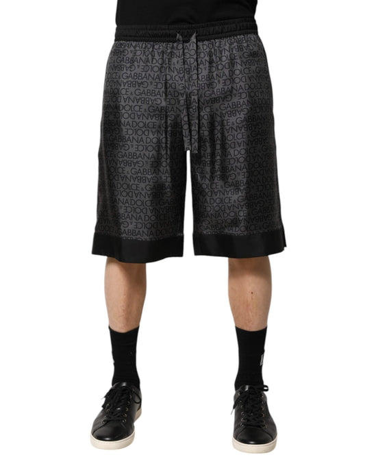 Dolce & Gabbana Gray Black Silk DG Logo Men Bermuda Shorts – IT48 | M par Dolce & Gabbana | Disponible sur Sandy Store ByNet