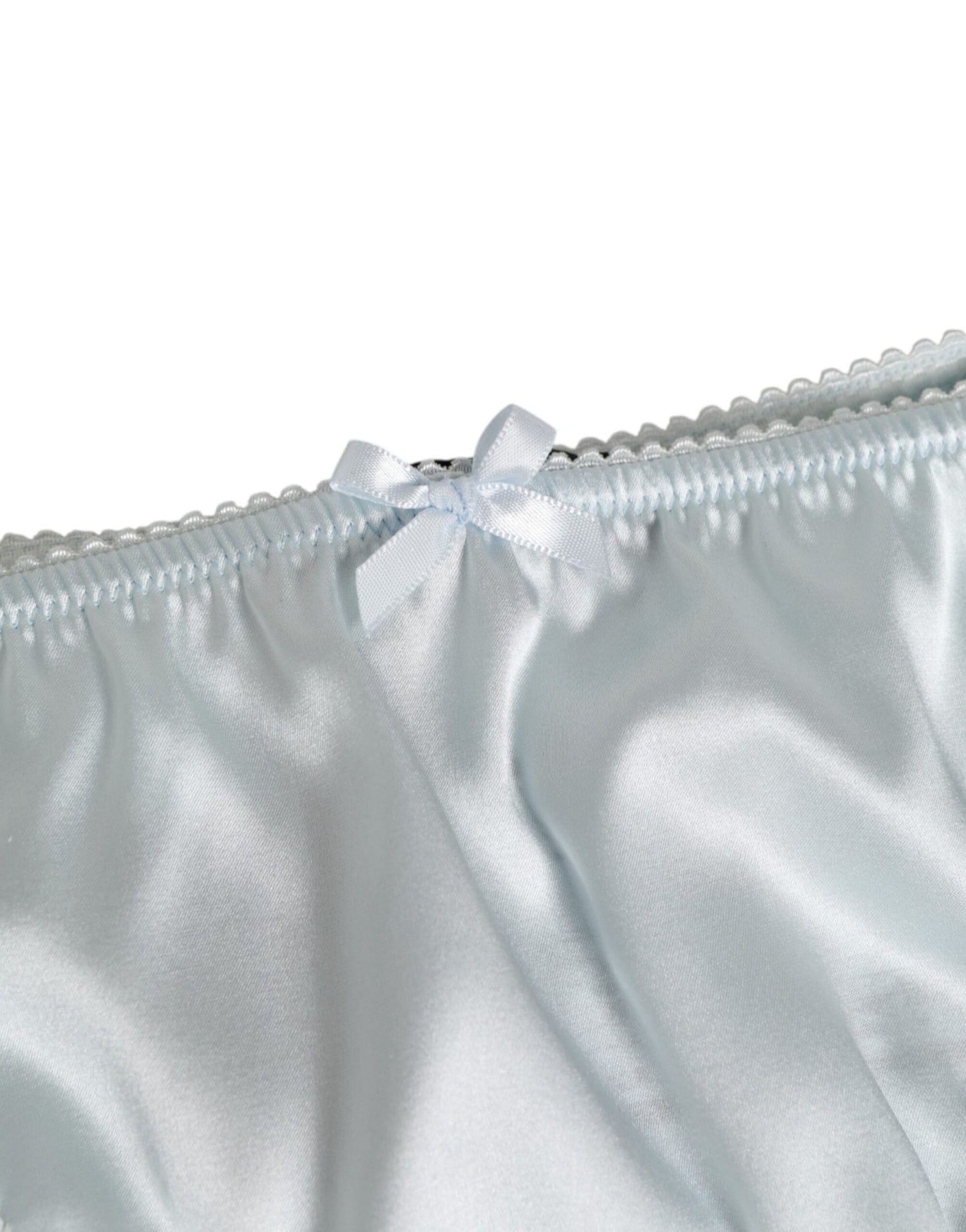 Dolce & Gabbana Gray Silk Satin Floral Lace Panty Brief Underwear – IT3 | M par Dolce & Gabbana | Disponible sur Sandy Store ByNet