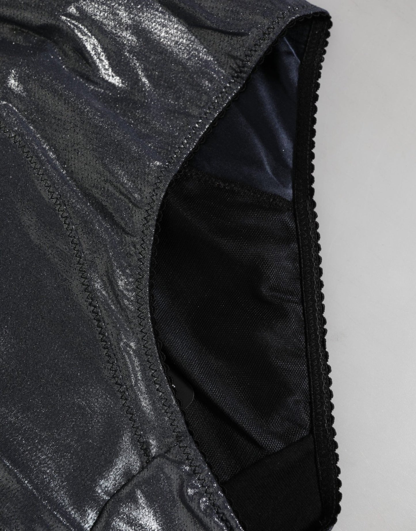 Dolce & Gabbana Gray Silk Stretch Slip Girdle Panty Underwear – IT3 | M par Dolce & Gabbana | Disponible sur Sandy Store ByNet