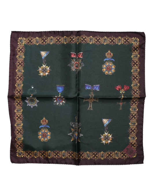 Dolce & Gabbana Green Medals Silk Square Foulard Scarf – par Dolce & Gabbana | Disponible sur Sandy Store ByNet