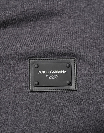 Dolce & Gabbana Grey Cotton V - Neck Logo Plaque Melange T-Shirt – IT58 | 3XL par Dolce & Gabbana | Disponible sur Sandy Store ByNet