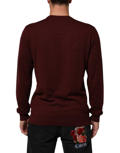 Dolce & Gabbana Maroon Cashmere Crew Neck Pullover Sweater – IT54 | XL par Dolce & Gabbana | Disponible sur Sandy Store ByNet