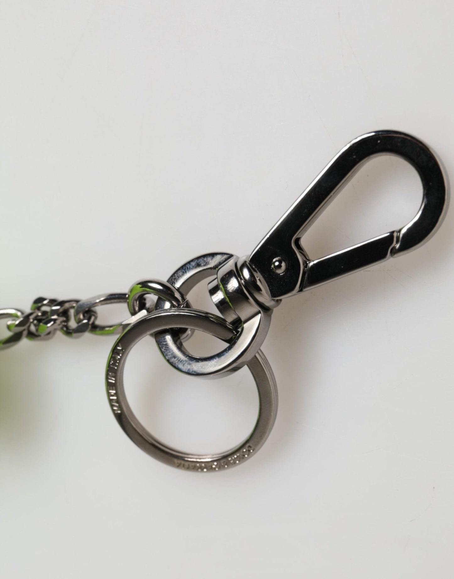Dolce & Gabbana Neon Green Bear Embroidered Logo Men Keychain Clasp Keyring – par Dolce & Gabbana | Disponible sur Sandy Store ByNet