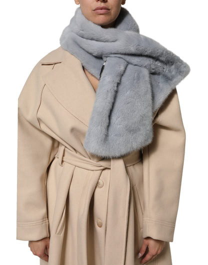 Dolce & Gabbana Powder Blue Mink Fur Neck Warmer Scarf – par Dolce & Gabbana | Disponible sur Sandy Store ByNet