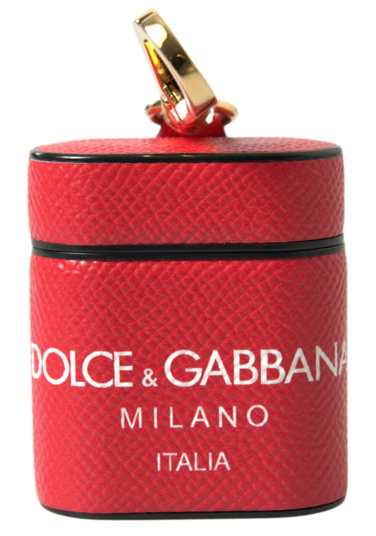 Dolce & Gabbana Red Leather Gold Tone Metal Logo Print Airpods Case – par Dolce & Gabbana | Disponible sur Sandy Store ByNet