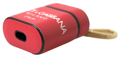 Dolce & Gabbana Red Leather Gold Tone Metal Logo Print Airpods Case – par Dolce & Gabbana | Disponible sur Sandy Store ByNet